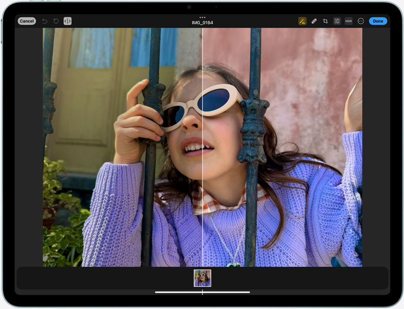 iPad Air w orientacji poziomej, na ekranie widać, jak technologia True Tone wpływa na wyświetlanie fotografii 